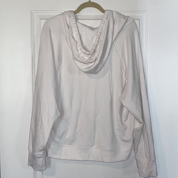 Fabletics Pullover - Picture 4 of 4